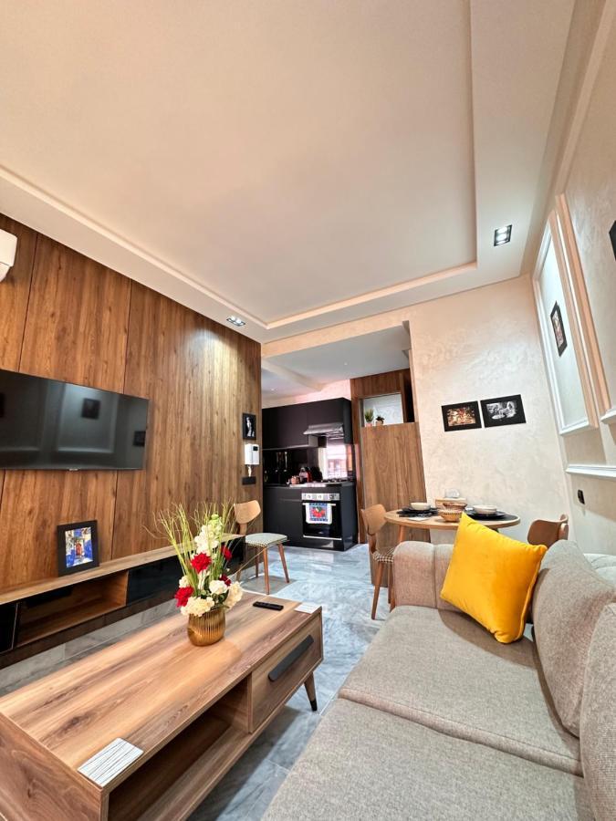 Luxueux Studio A Cote De Mcdo & Zara Maarif Casablanca Exterior photo